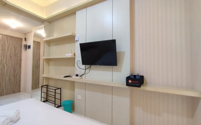 Comfort Studio At Candiland Apartment