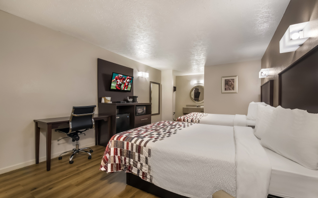 Red Roof Inn Crossville