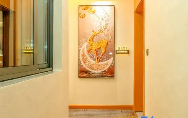 Qujing Yujin Smart Hotel (Qilin High School Branch)