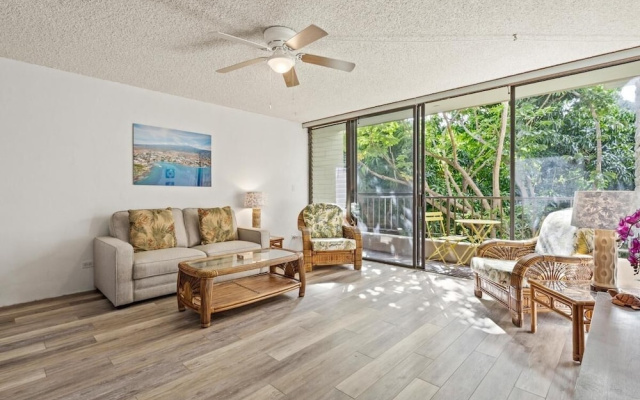 Big Island Kalanikai 215 1 Bedroom Condo