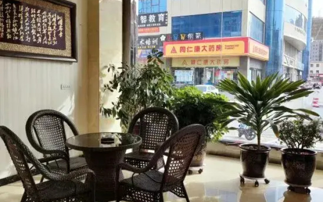 Huayu Hotel Xingxian