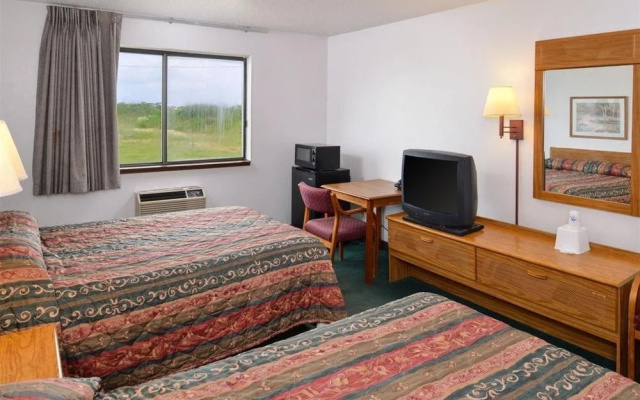 Americas Best Value Inn - Walcott / Davenport