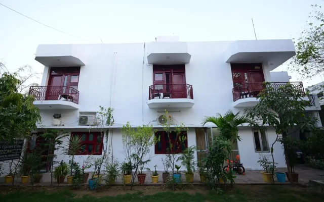 Falcon Guest House