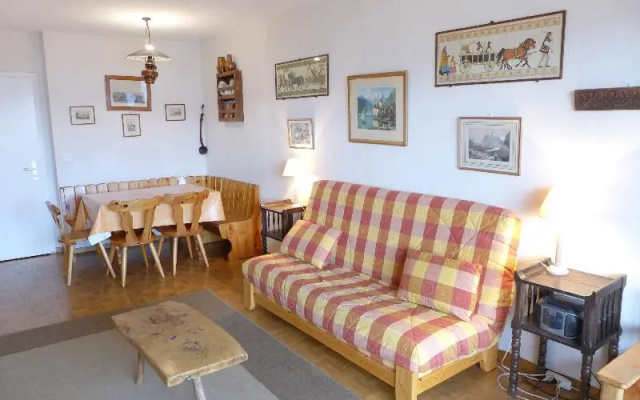 Apartment Marigny Cervin
