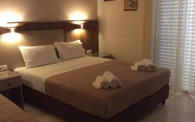 Erato Apartments