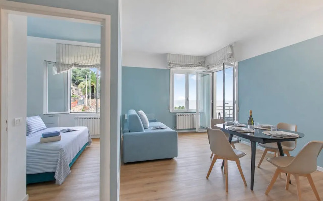 Kenyon Charm - Total Sea View