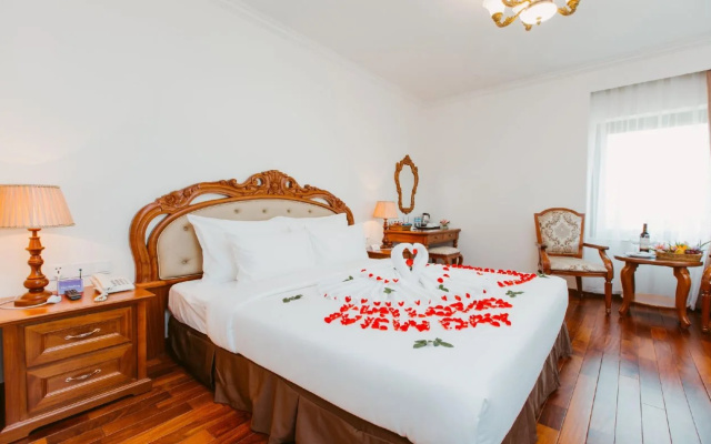 Ha Long New Day Hotel
