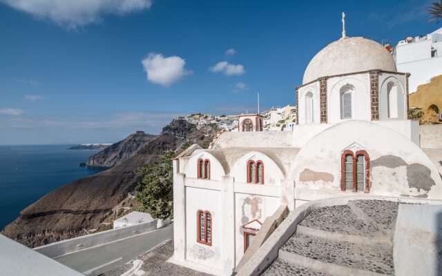 Отель Santorini Reflexions Volcano вид на фасад