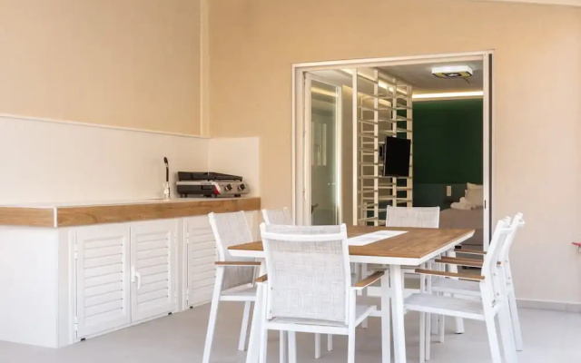 Dorado Accomodation