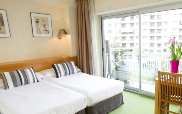 Hotel Zaragoza Plaza