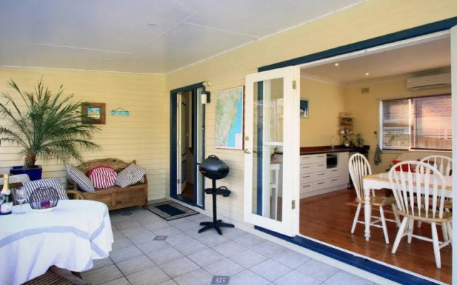 Whale Beach Bed & Breakfast