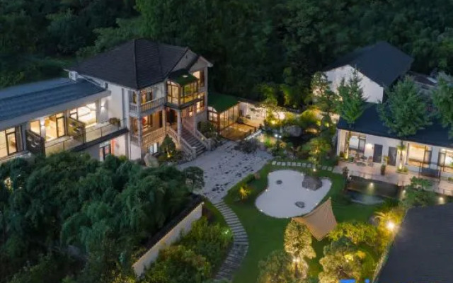 Cloud Hidden INS Villa | Mountain Private Cave Hot Spring Courtyard Retreat