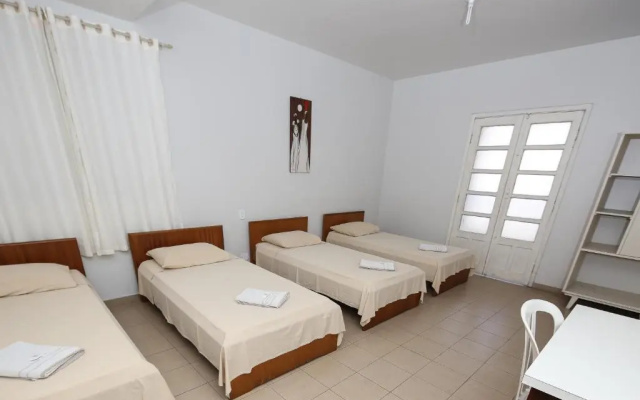 Regis Hotel I