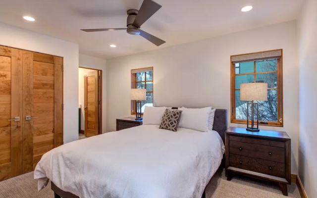 Old Town Masterpiece 6 Bedroom Home by RedAwning