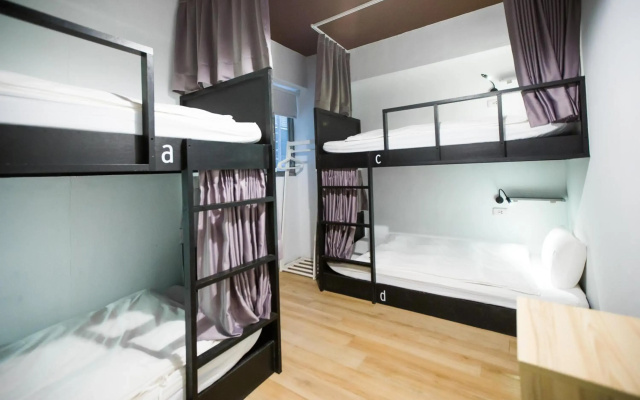 We Come Hostel
