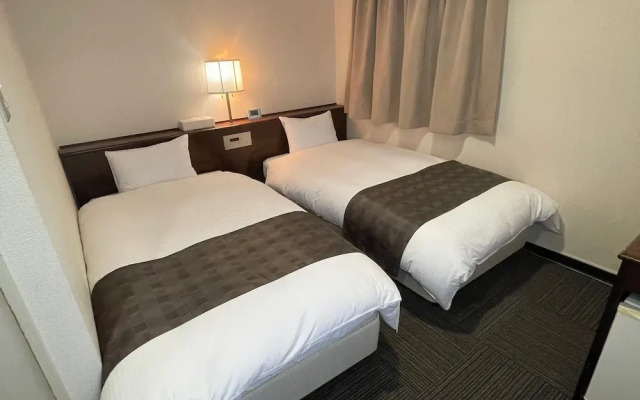 Takatsuki W and M Hotel