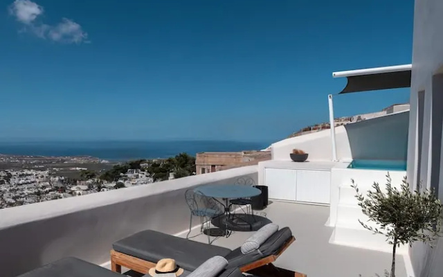 Deluxe Suite With Outdoor Hot Tub - La Torre