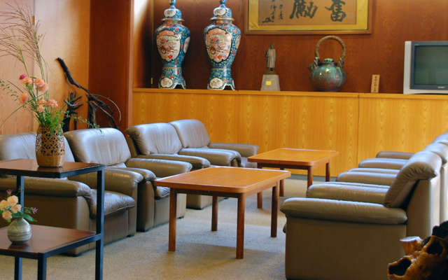 Nakamasu Ryokan