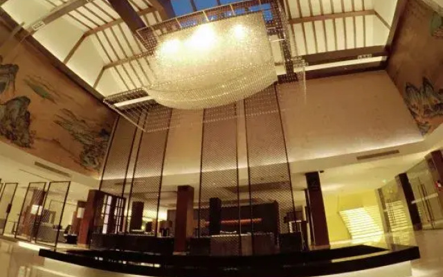 Huajiacun Resort Hotel