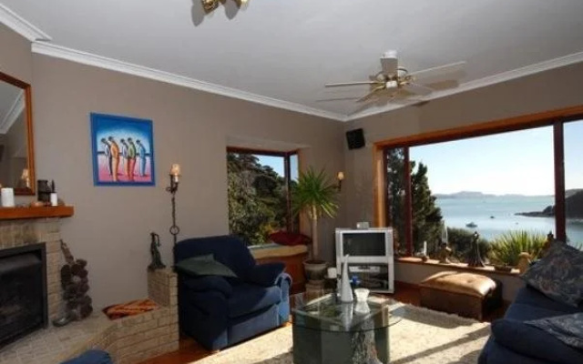 Bay Of Islands Beachhouse
