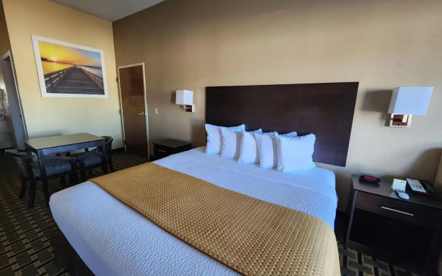 Rodeway Inn & Suites