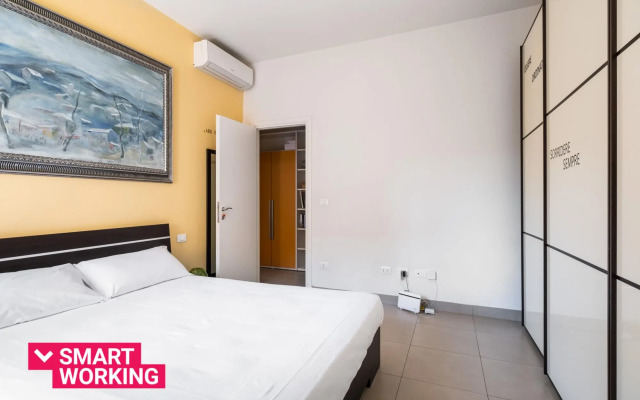 Bergonzoni Modern Apartment by Wonderful Italy