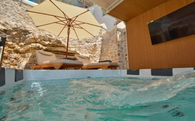 Villasonboard Rock Villa 3bed Jacuzzi Seaside
