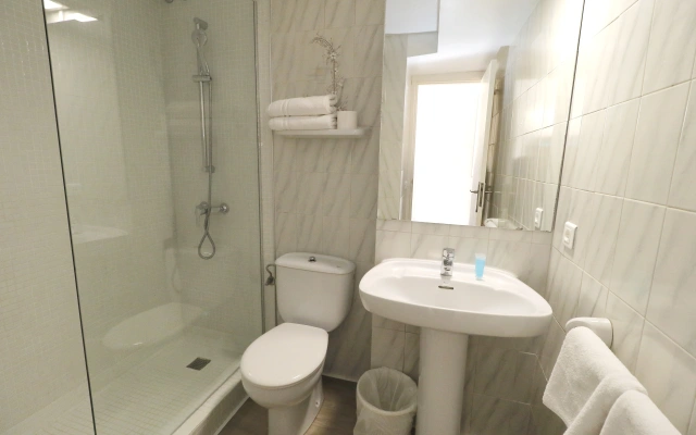 Naika Studios & Apartments