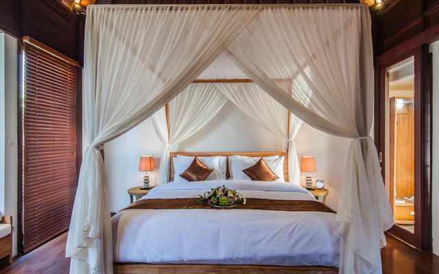 d’Nusa Beach Club and Resort