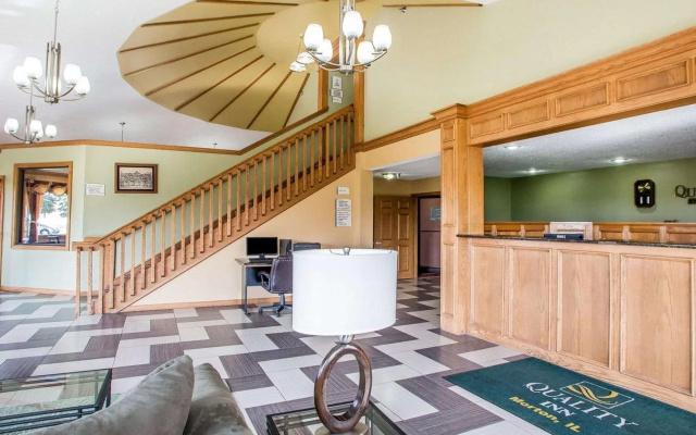 Quality Inn Morton at I-74