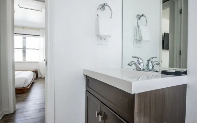 Abode Nashville - Marathon Village Near Downtown