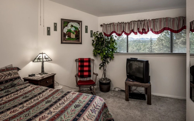 604 White Mountain Drive-two-bedroom