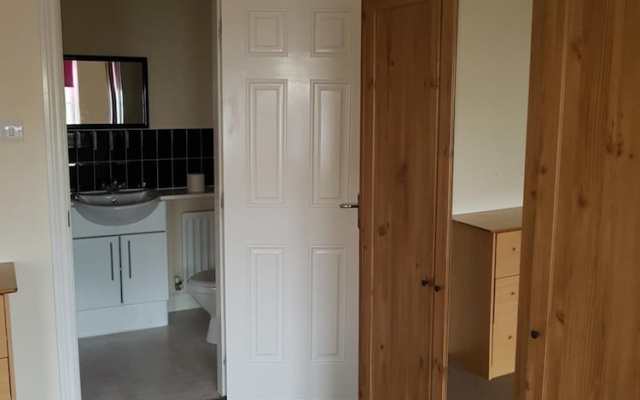 Livingston 4 Bedroom Townhouse