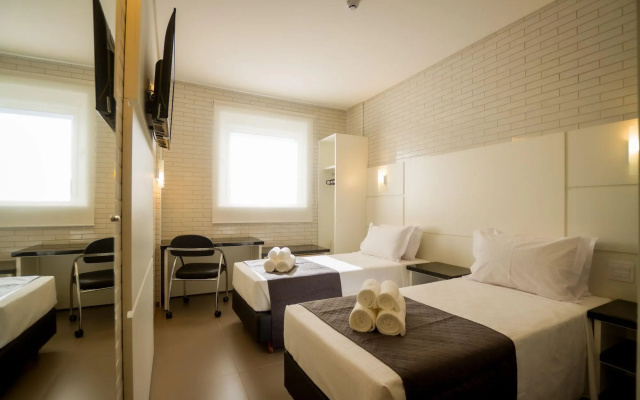 Hotel Confiance Barigui