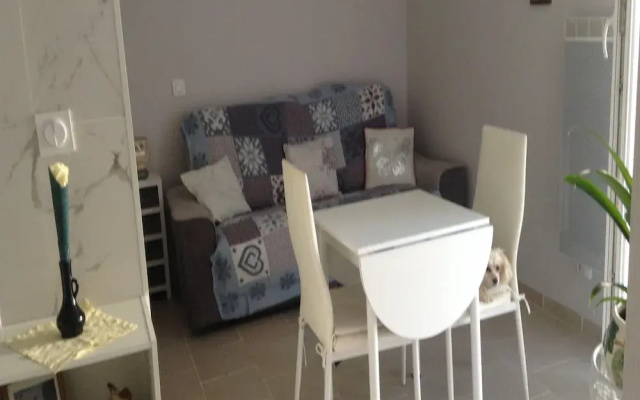 Relaxing Garden Retreat in Dax
