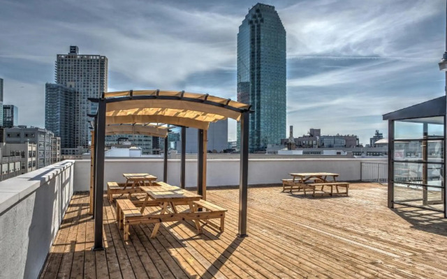 LIC Hotel