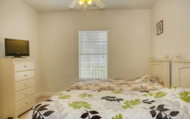 Magnolia Pointe 103-4878 by RedAwning