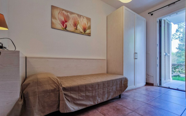 Lovely Apartment Overlooking the Pool in Bibione