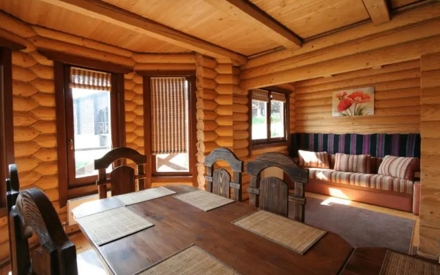 Chalet Flery