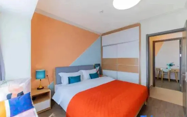 Huicheng Scenic Apartment (Yangxi Moon Bay)