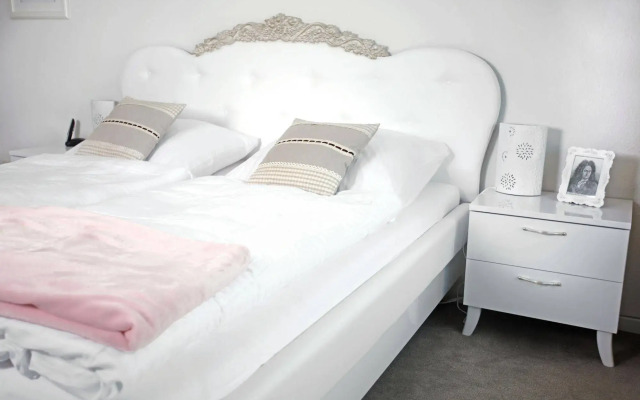 Eilenriedestift Hotel