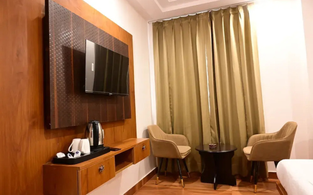 Hotel Royal Suites