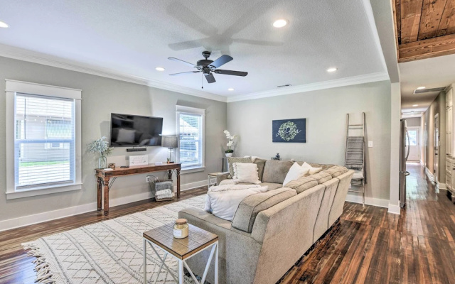 Historic + Fully Renovated Waxahachie Home!