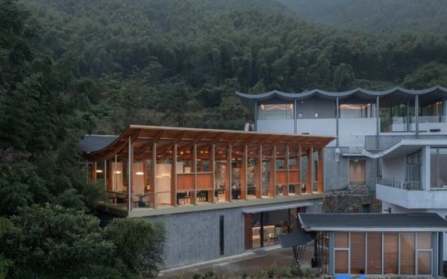 Lost Lodge Qianshan