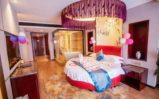 BORRMAN HOTEL (Huaihua Shuntian International Branch)