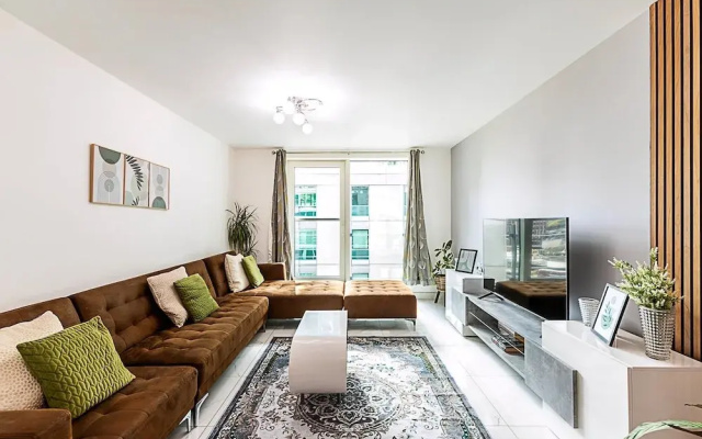 Modern and Minimalist Flat in Vauxhall