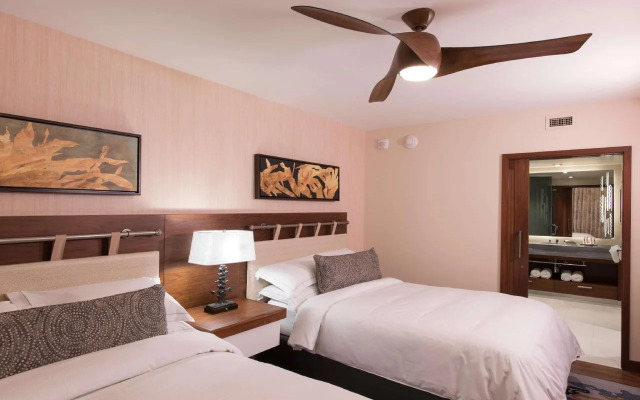 Hilton Grand Vac Club The Grand Islander Waikiki Honolulu