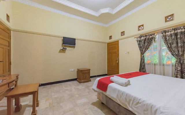Bumi Eyang Enin Homestay Syariah