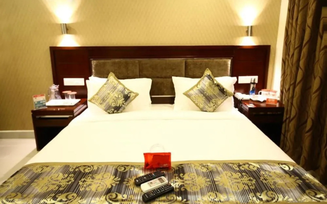 OYO Rooms Kodambakkam High Road Ram Theater