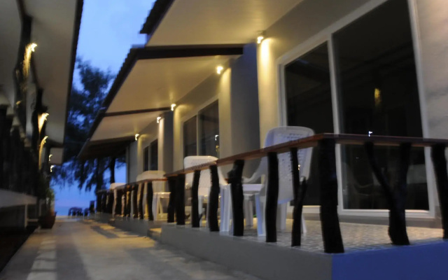 Lanta Wild Beach Resort